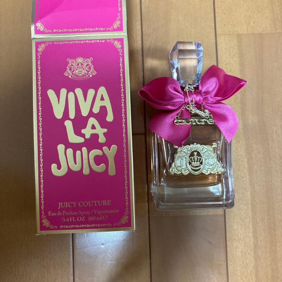 juicy couture ジューシークチュール　香水　100ML ピンク