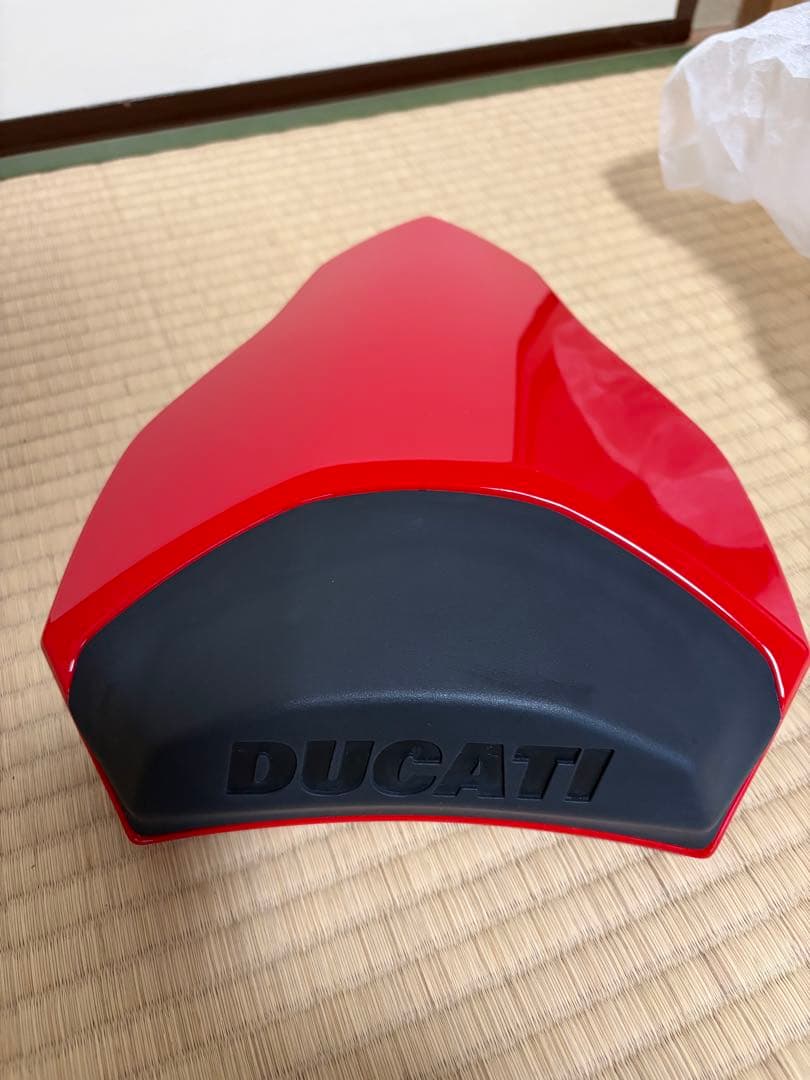 ドゥカティ ストリートファイター 1098/848 シートカバー