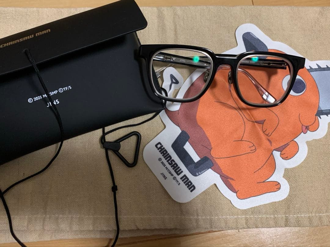 チェンソーマン　JINS コラボメガネ　マキマ JINS×チェンソーマン」 #マキマ モデル マキマをイメージした、端正で