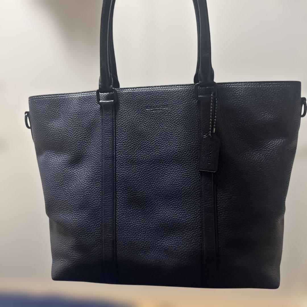 COACH ネイビー 黒レザー トートバック　A4ネイビー レザー トートバッグ