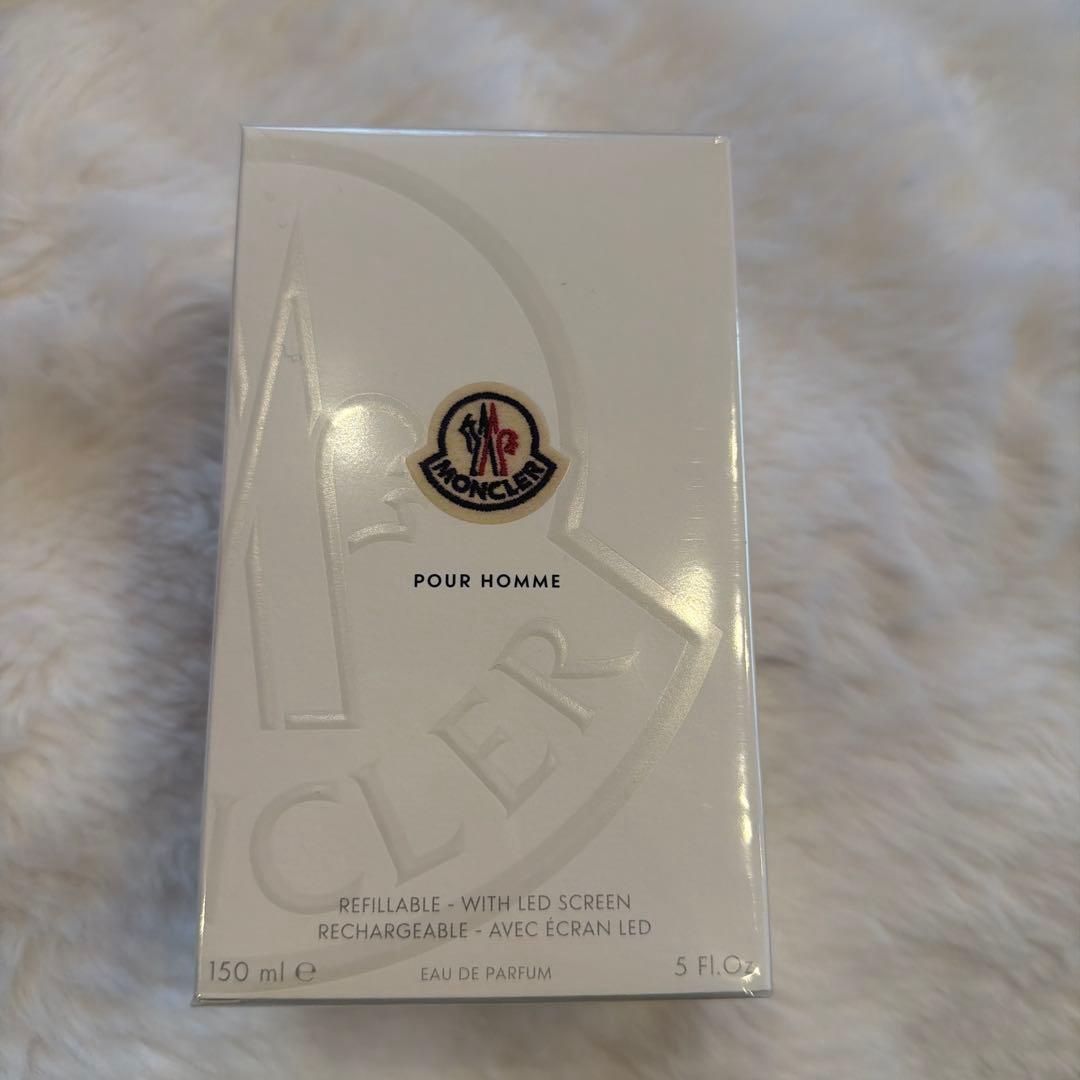 【新品未開封モンクレールプールオムオードパルファム（LEDライト付）　150ml