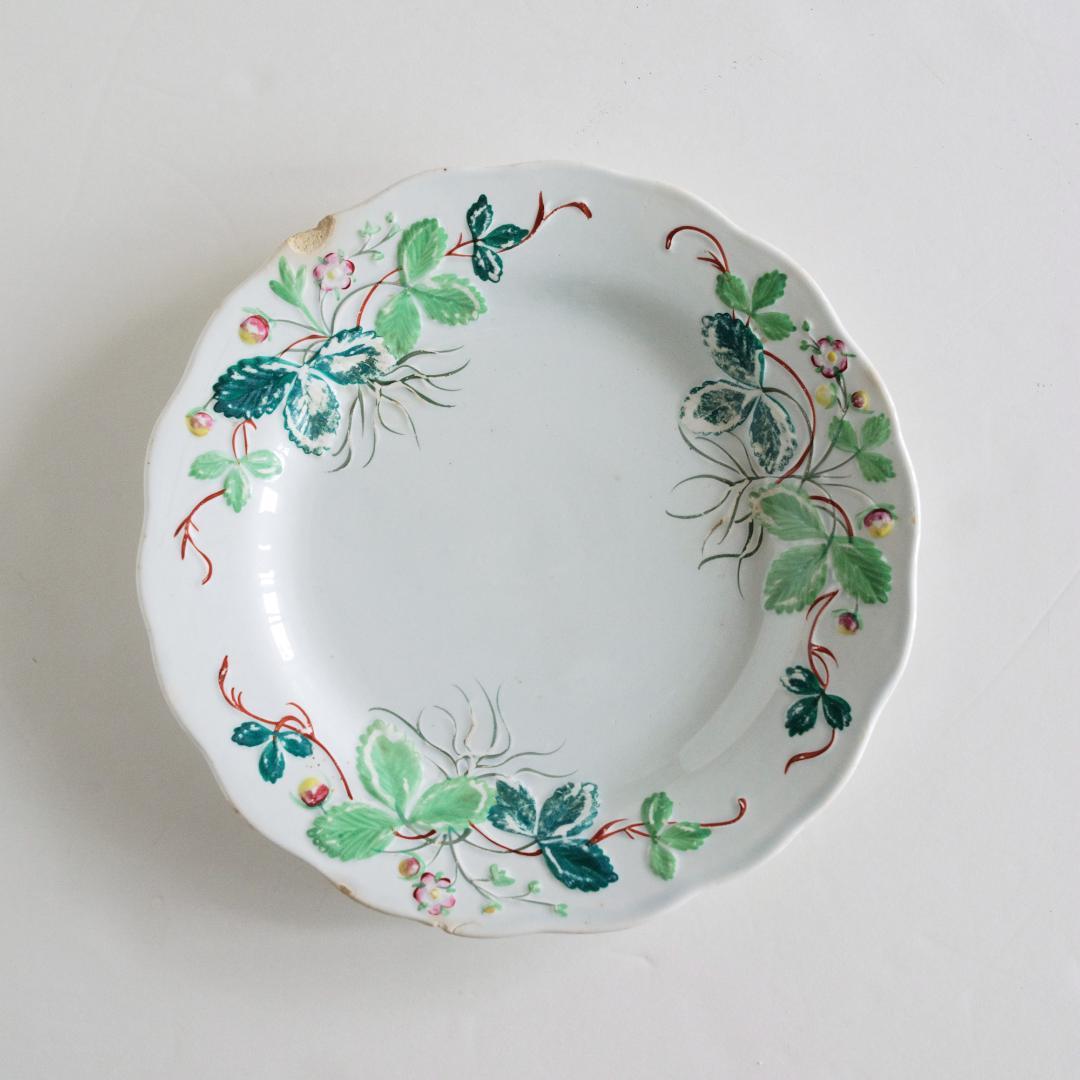 ジョルジュ・サンドのいちご皿 FRAISE クレイユモントロー I