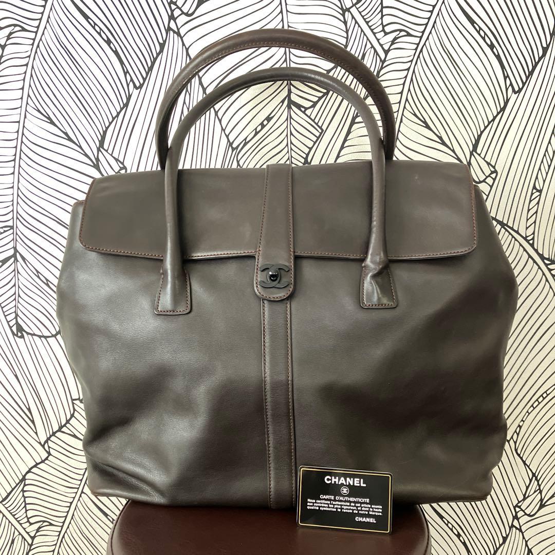 シャネルターンロックラムスキンボストンショルダービジネスバッグ大ブラウン