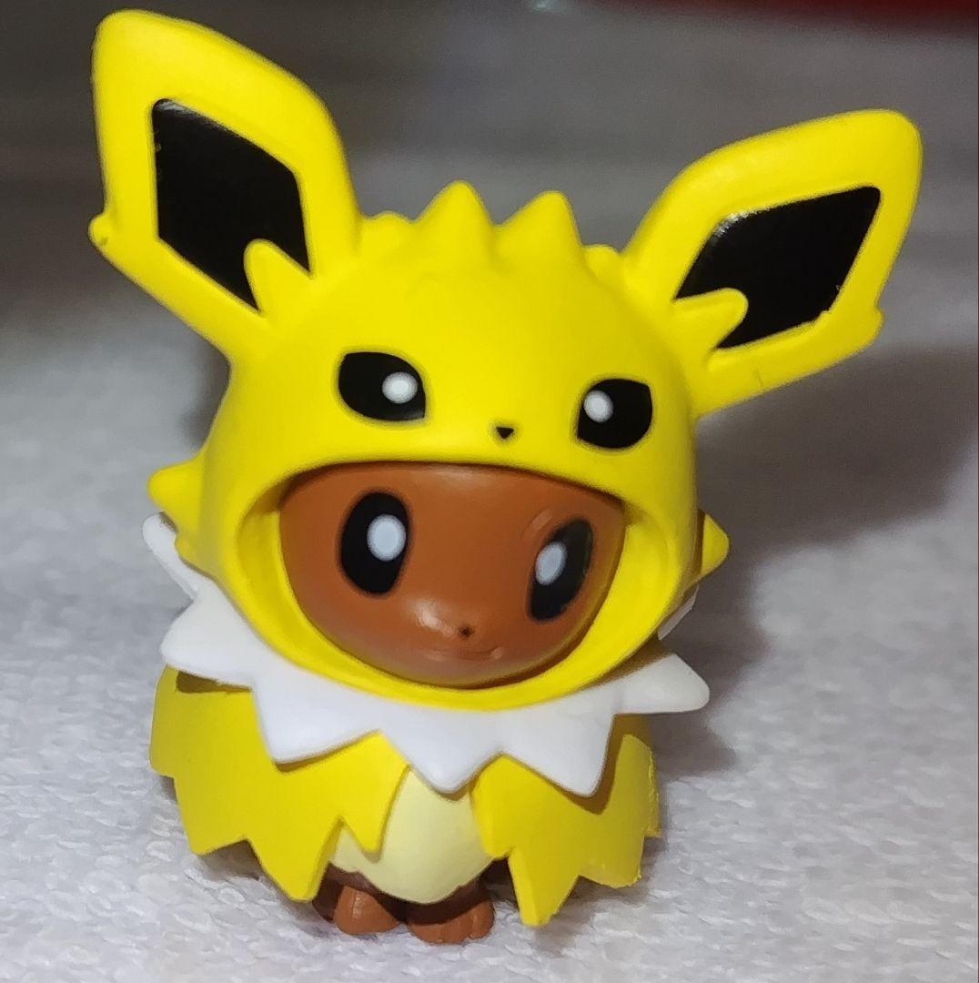 サンダース イーブイフィギュアコレクション ポンチョ ブイズ