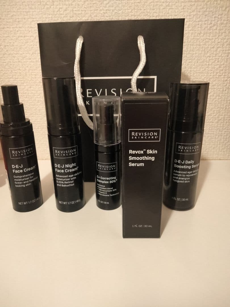 新品　リビジョン　リボックススキンスムージングセラム　30ml