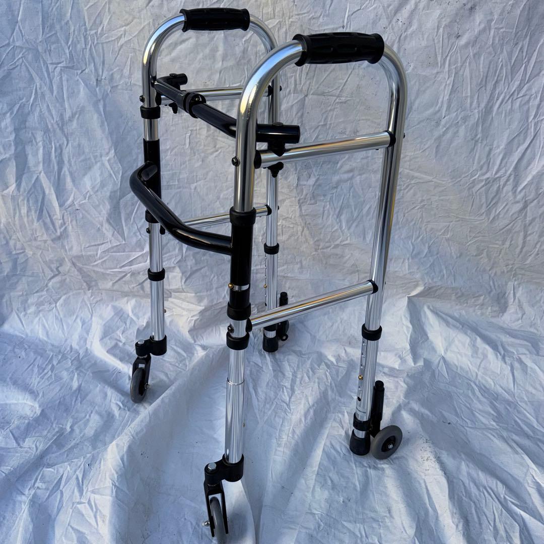 シンエンス 歩行器 ミニフレームウォーカー 前輪キャスター 固定型 折りたたみ