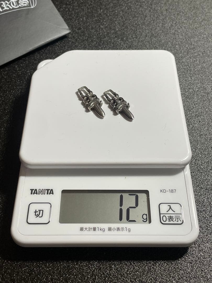 正規品】クロムハーツ ダガーチャーム 2点セット シルバー付属品あり