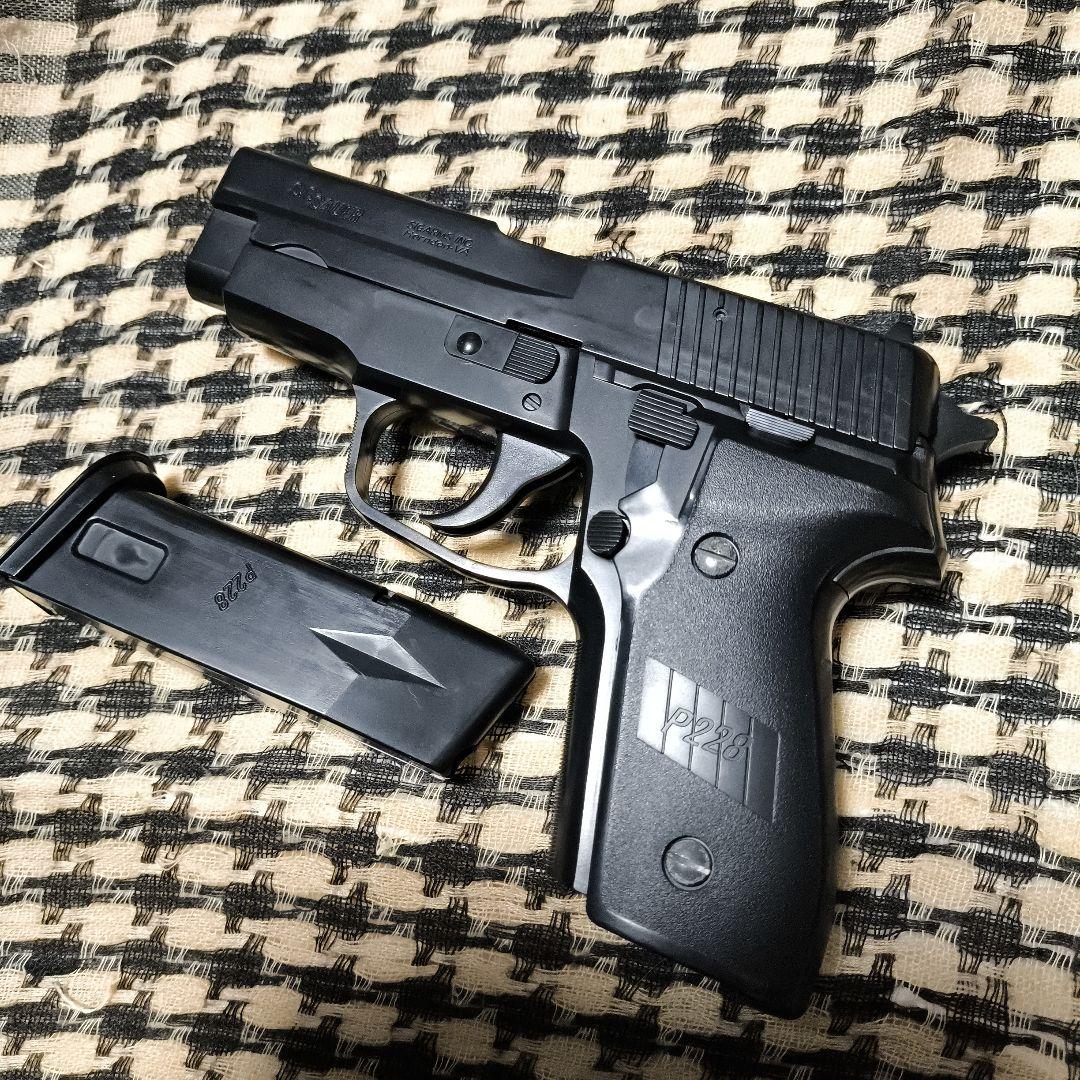 1 東京マルイ製 10禁ハンドガン6丁セット クラウン リボルバー - メルカリ