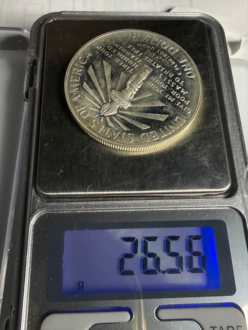 本物保証】1986年 アメリカ 自由の女神 1ドル銀貨 26.73g SV900
