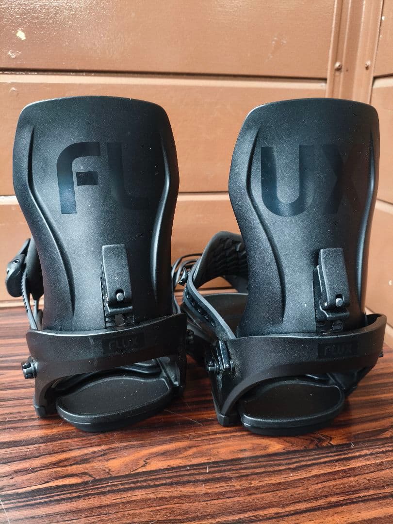 FLUX ビンディング ブラック　cv スノーボードバインディング ｜ CV | FLUX ONLINE STORE