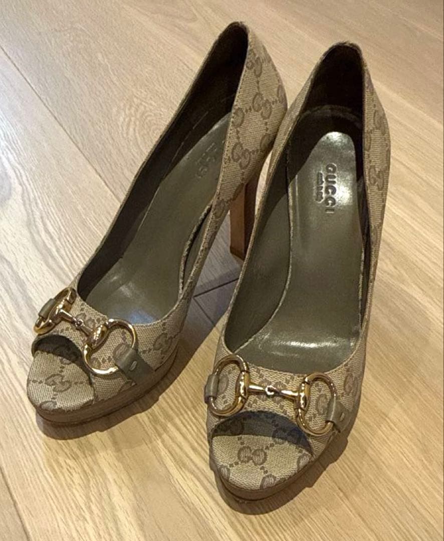 GUCCI レディース　オープントゥ　パンプス　ホースビット　37