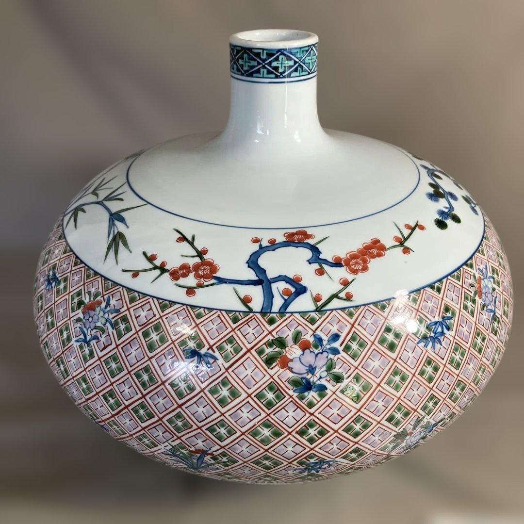 【源右衛門】古伊万里の伝統　日本名窯　舘林源右衛門作　染錦松竹梅柘榴地紋　大花瓶