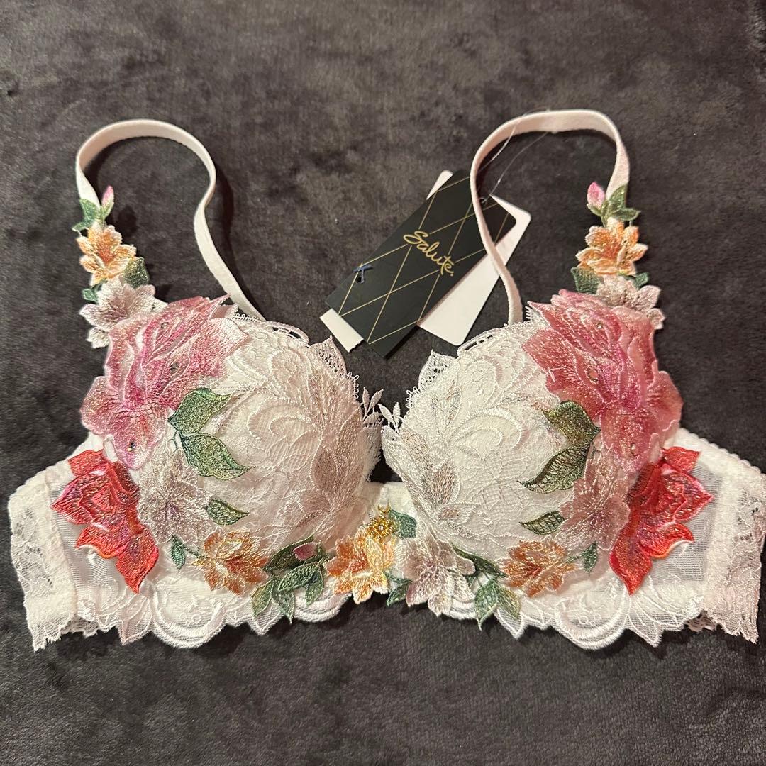 サルート　C70 09グループ 楽天市場】サルート c70の通販