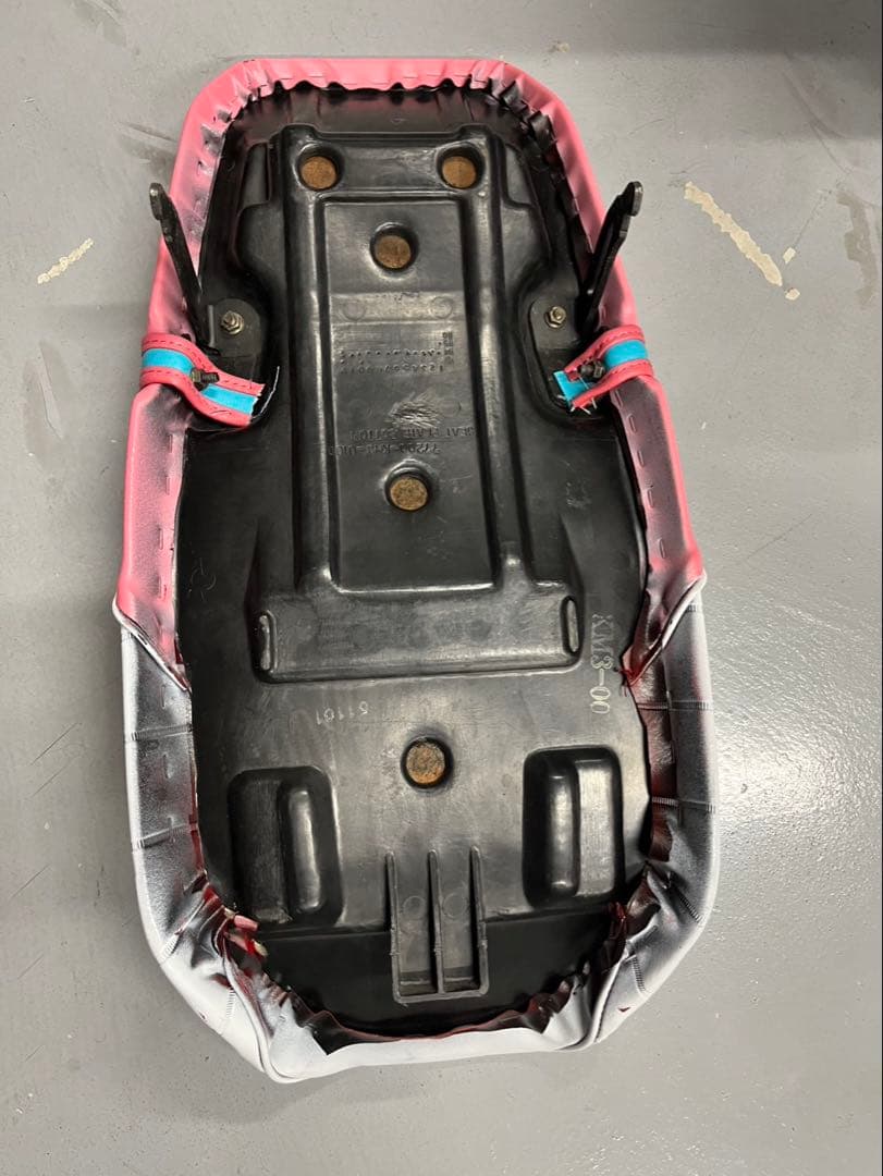 ＶＴ250ＦEタンクロール