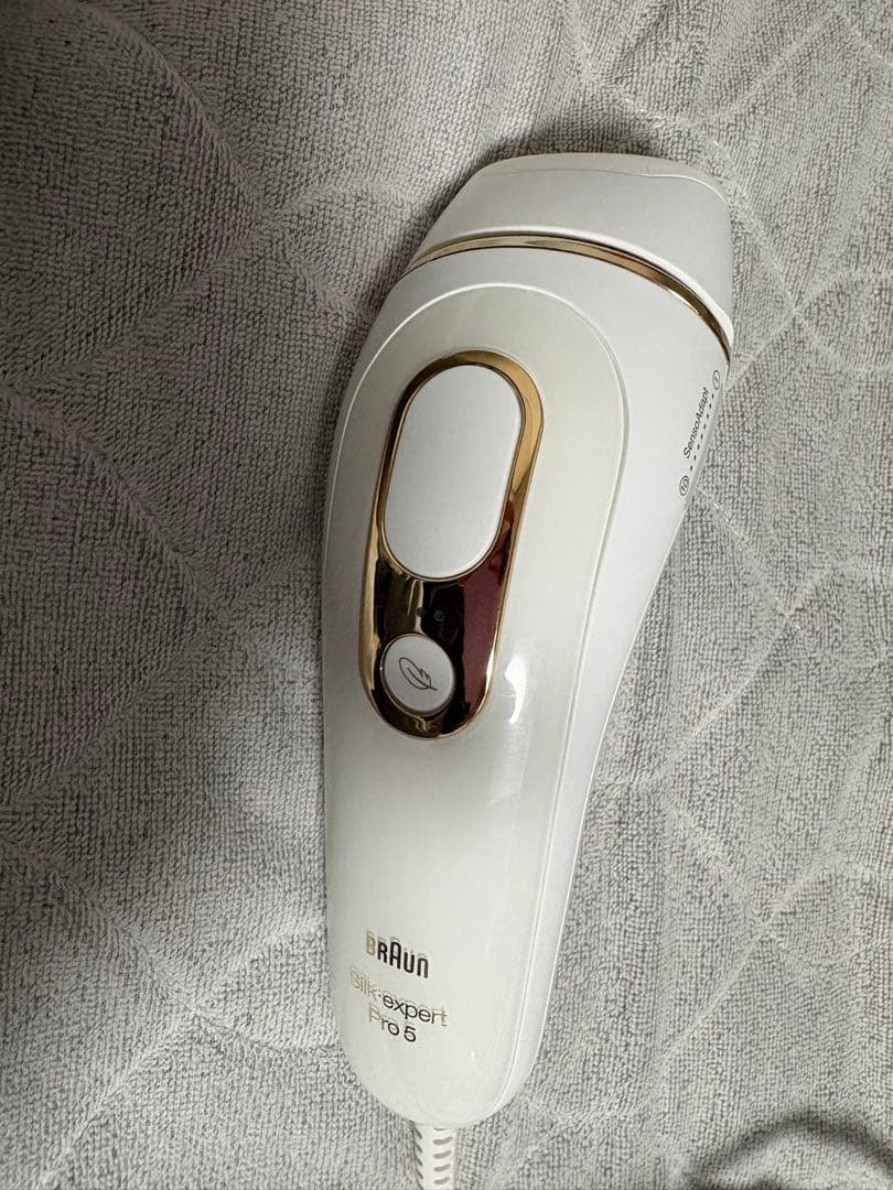 あ*き様 ブラウン脱毛器　silk expert pro 5