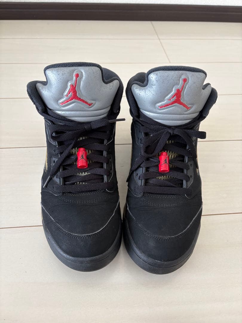 Air Jordan 5ハイカットスニーカー ブラック/グレー/レッド