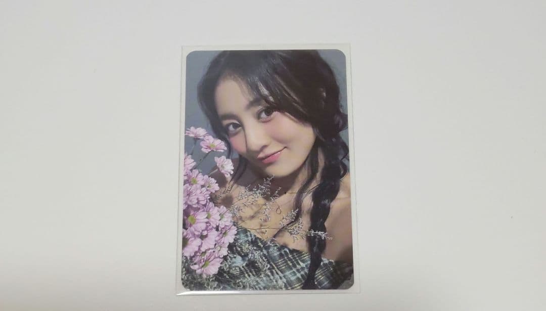 ジヒョ zone killin' me good kit トレカ ジヒョ TWICE ZONE Killin' Me Good KIT トレカ - メルカリ