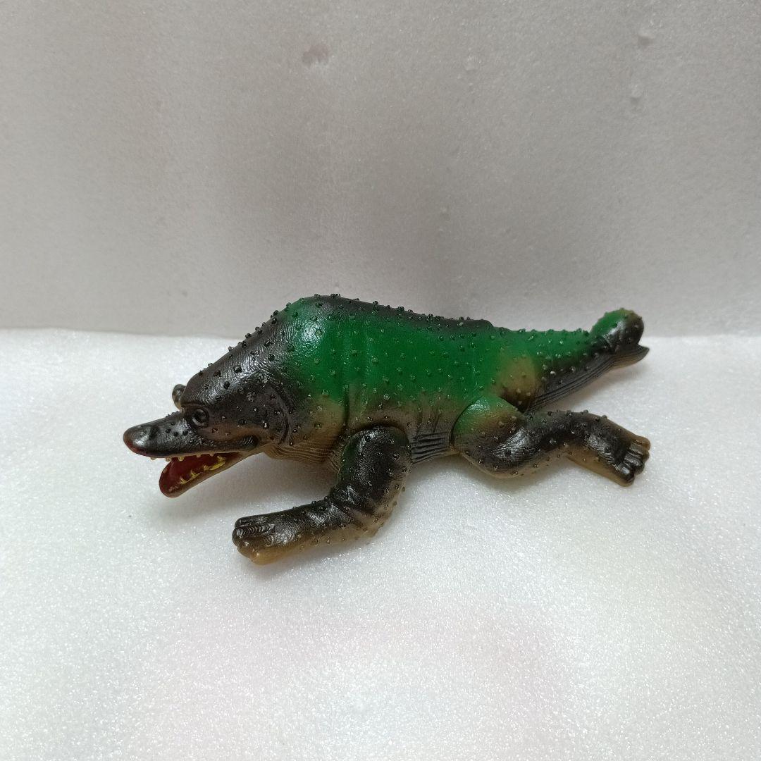 ポピー キングザウルス ガマクジラ