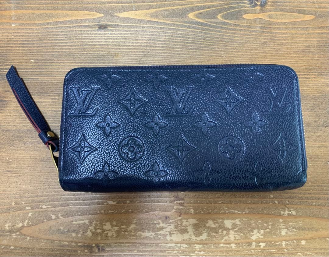 ルイヴィトン 長財布　アンプラント ジッピーウォレット
