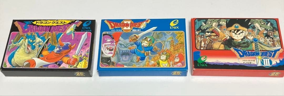 ファミコン版『ドラクエⅠ』『II』『III』パッケージデザインジグソーパズル