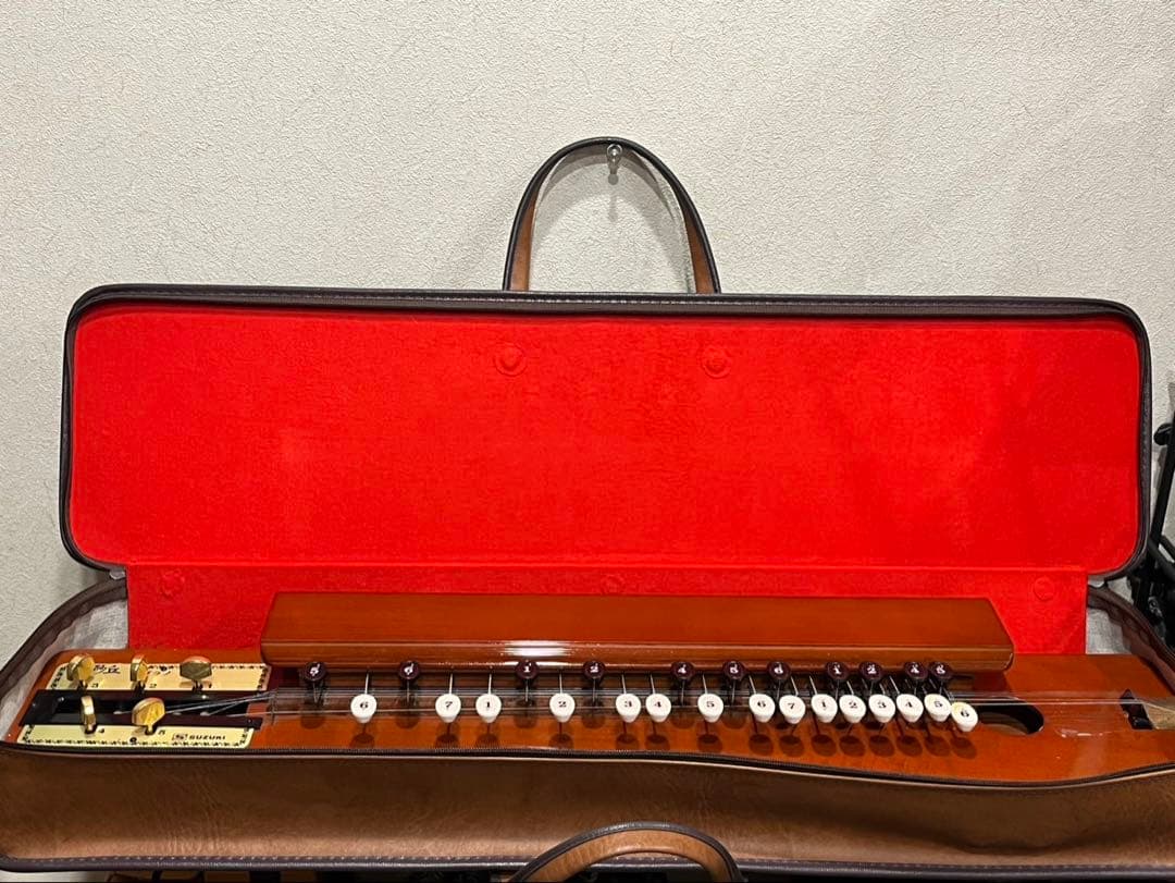 【送料込み】大正琴　SUZUKI ソプラノ　琴　和楽器　楽器　砂丘