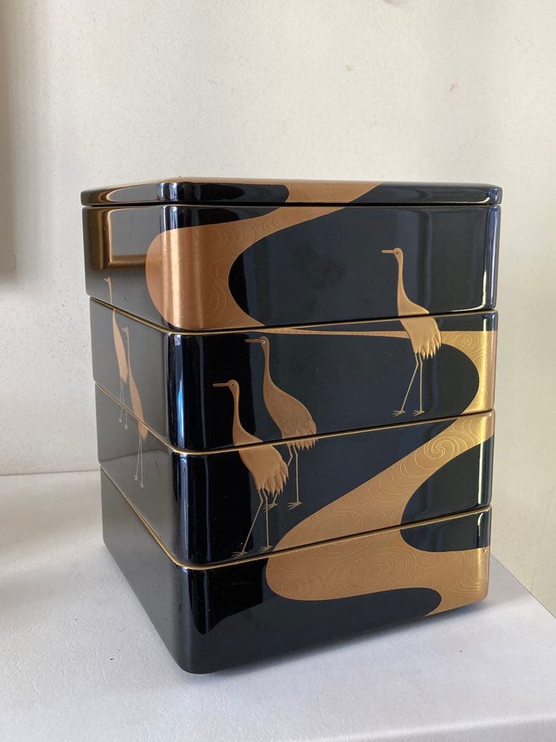 輪島塗　蒔絵師　庄峰　蓬莱蒔絵　四段重箱　重台付