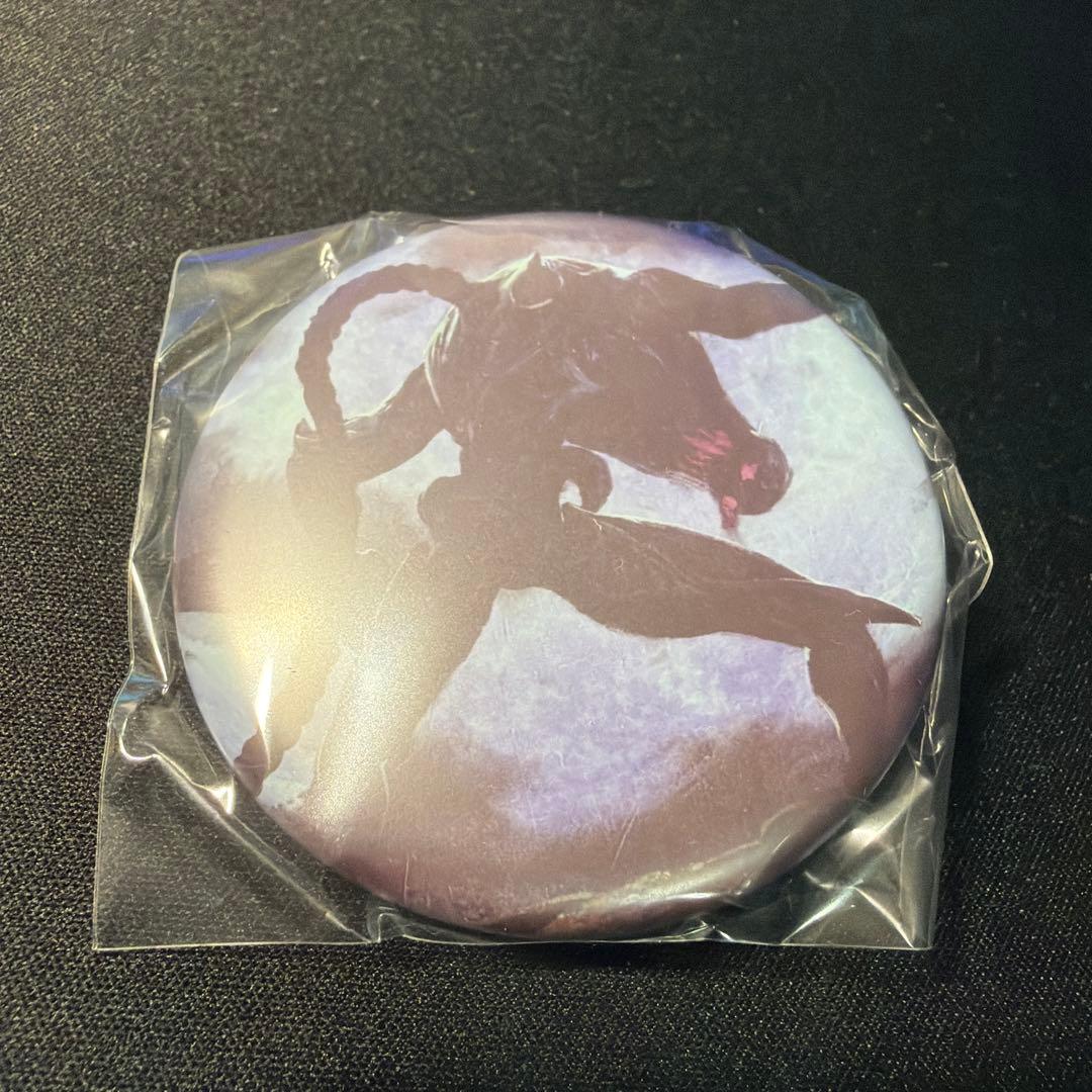 缶バッジ　詳細不明　バイオハザード　ヴェルデューゴ？　クリーチャー　化物