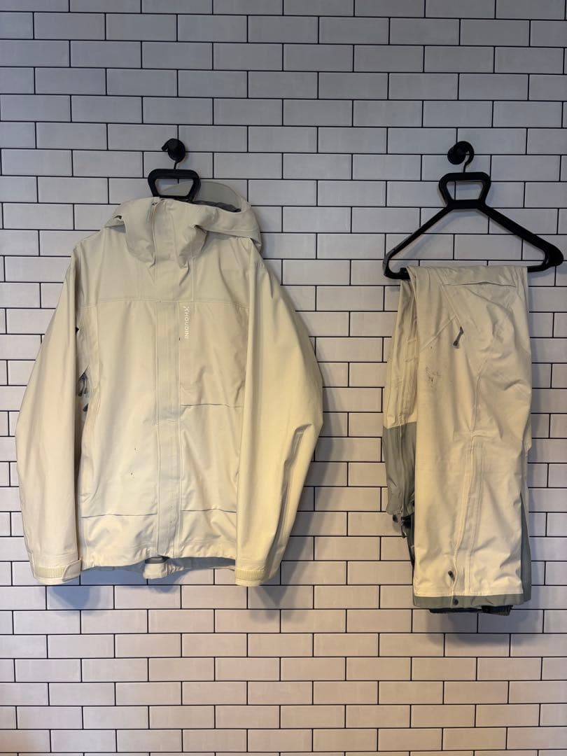 スノーボード HOUDINI Ms Rollercoaster Jacket & Pants