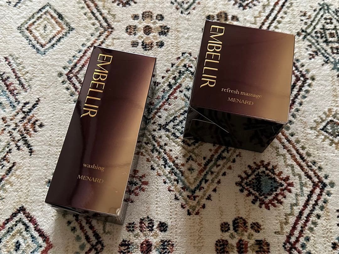 メナードエンベリエウオッジング、リフレッシュマッサージ