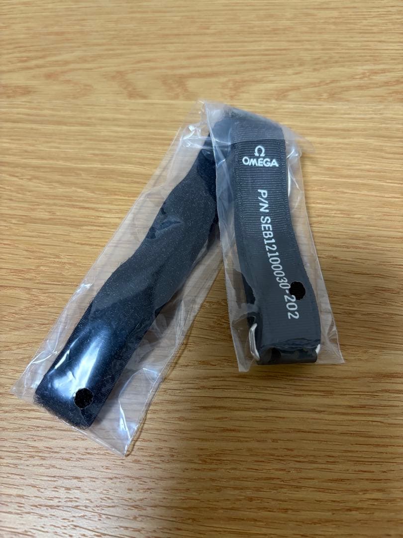 ロ*オ様 【OMEGA】スピードマスターループストラップバンド