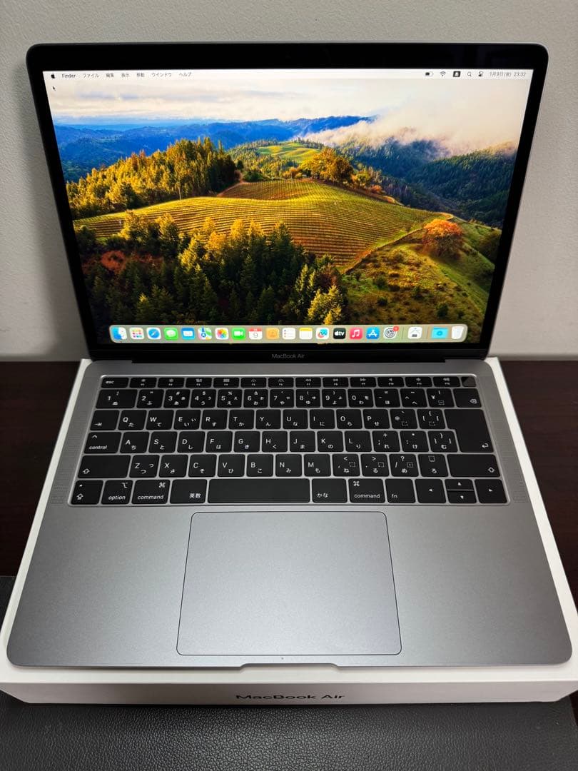 MacBook Air 2019、13インチ、スペースグレイ。 MacBook Air 13インチ 2019 Retina Cランク カラー：スペースグレイ