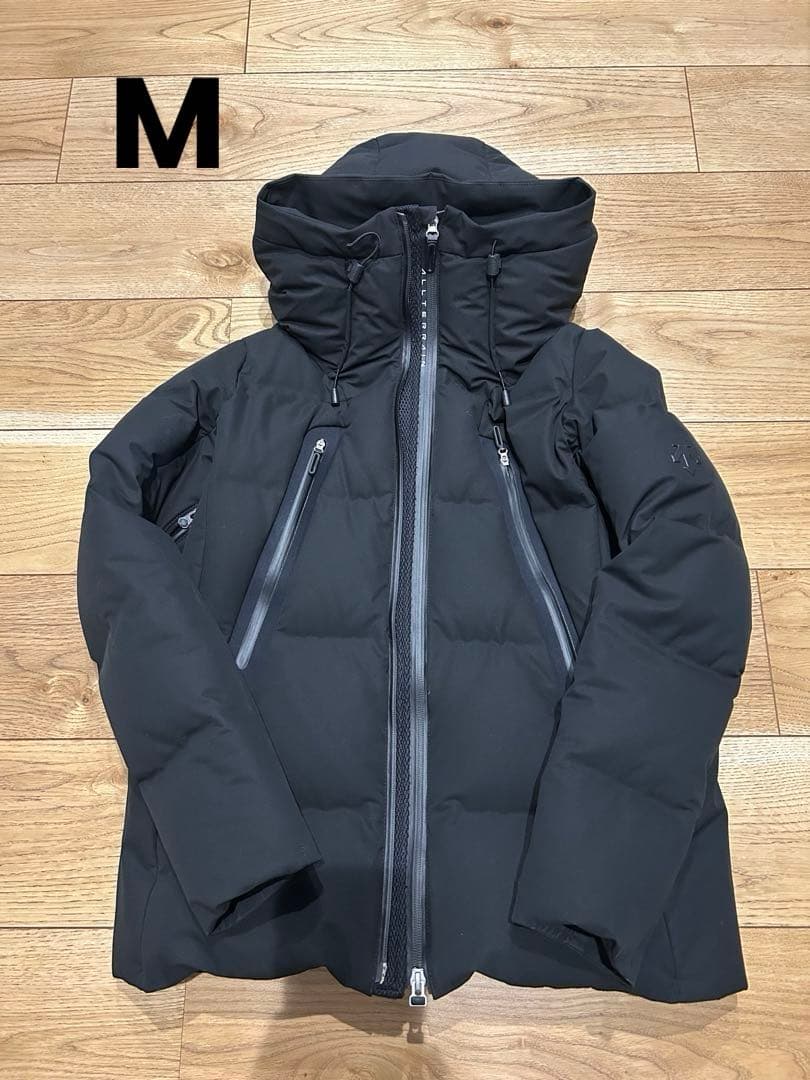 美品⭐︎水沢ダウン　デサントオルテライン　マウンテニア　ブラック　レディースM