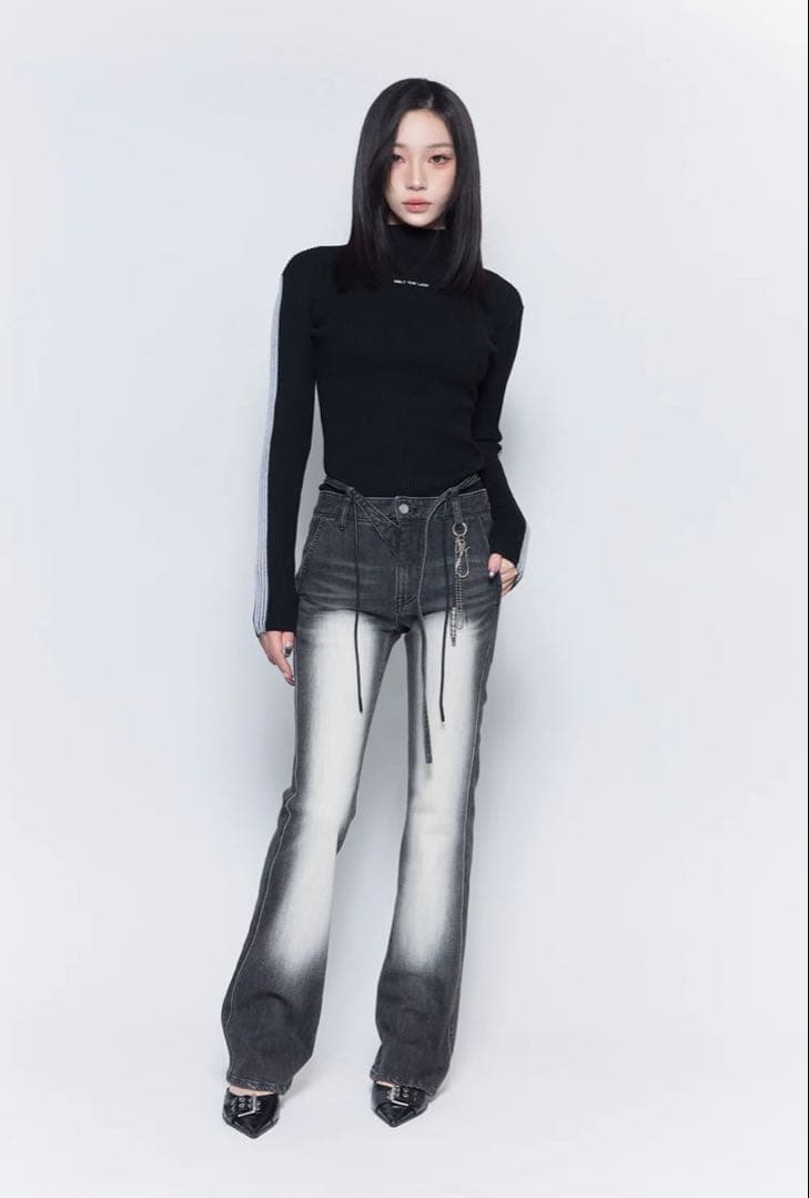 THEREDTHREAD MELT THE LADY denim 19 S