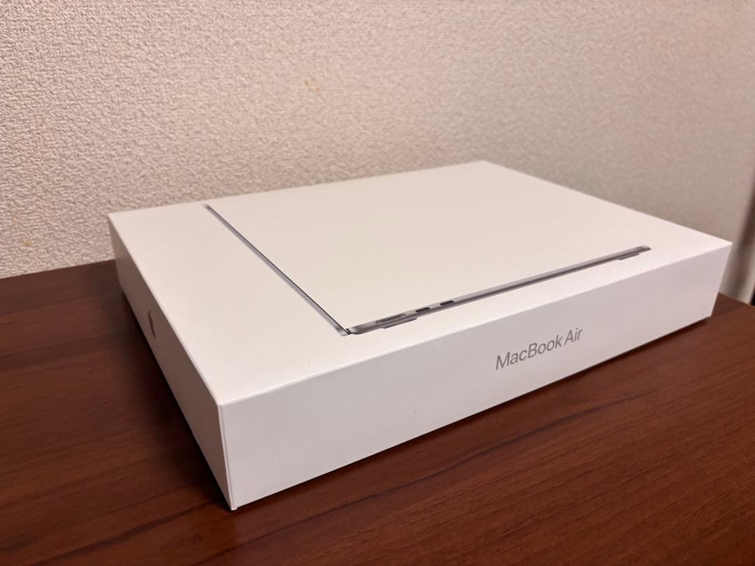 【US配列】MacBook Air M2 8GB/256GB スペースグレイ