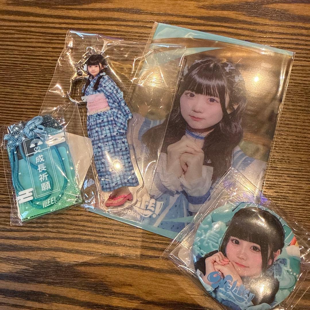 iLiFE! 虹羽みに アクキー 缶バッジ クリアカード アクリルお守り　セット