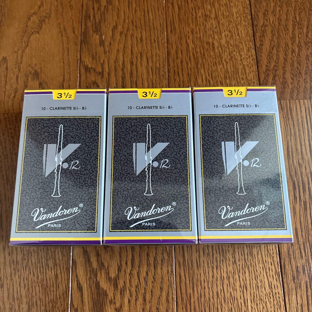 バンドレン V12 B♭クラリネット リード3 1/2 3箱 Amazon.co.jp: バンドーレン B♭クラリネットリード V.12 硬さ:3-1/2+