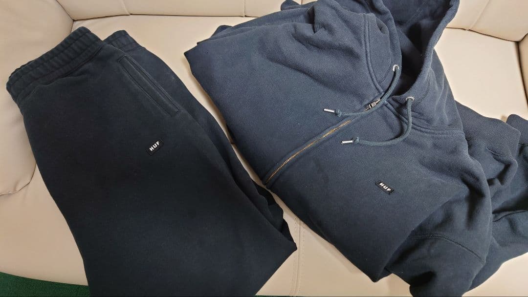 HUF スウェット セットアップ