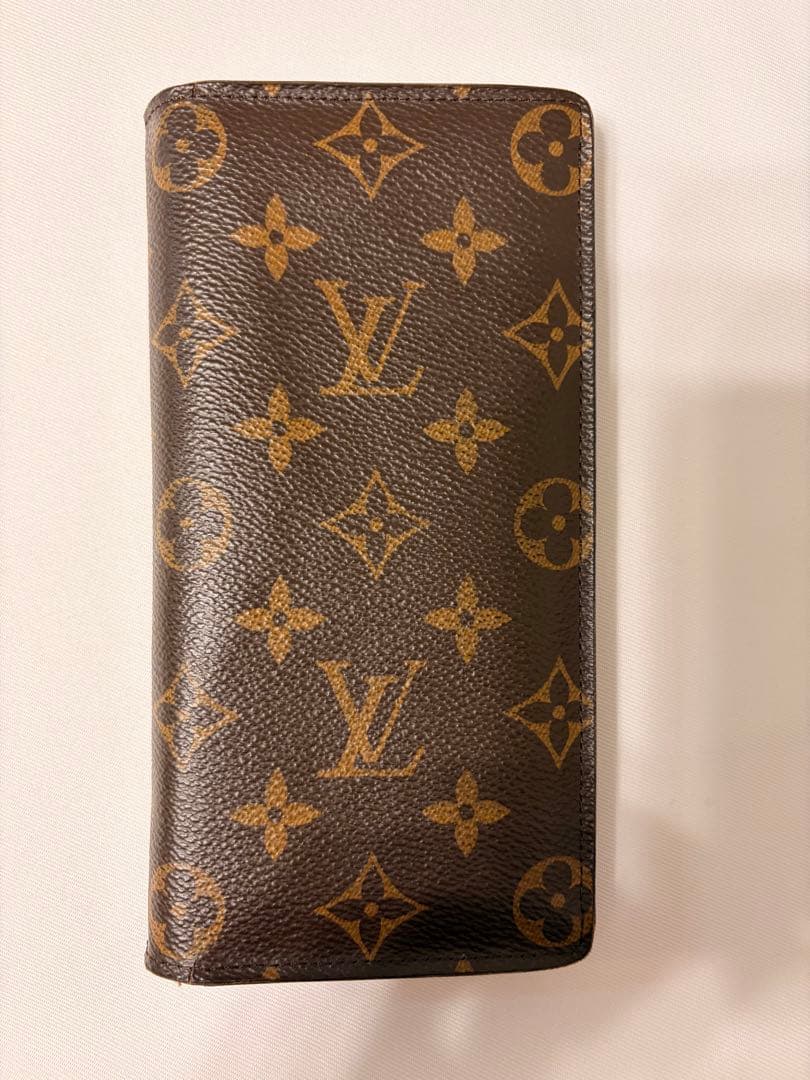 LOUIS VITTON 二つ折り長財布