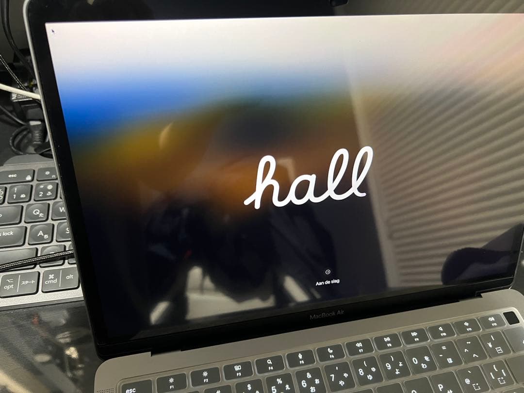 MacBook Air M1 8GB 13.3インチ　美品 Amazon.co.jp: 【整備済み品】 Apple MacBook Air M1 2020(13インチ