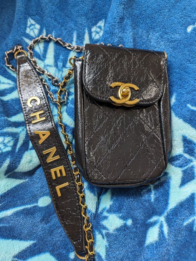 CHANEL スマホショルダー ノベルティ - メルカリ
