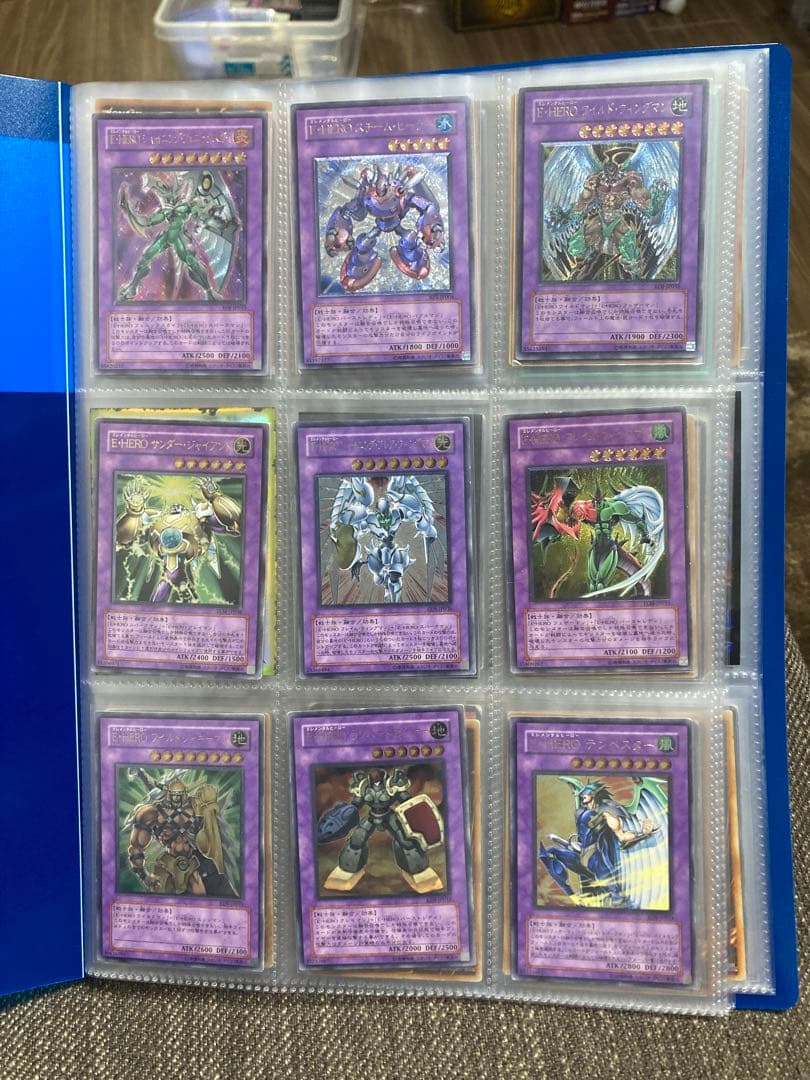 遊戯王4期中心レリーフ70枚