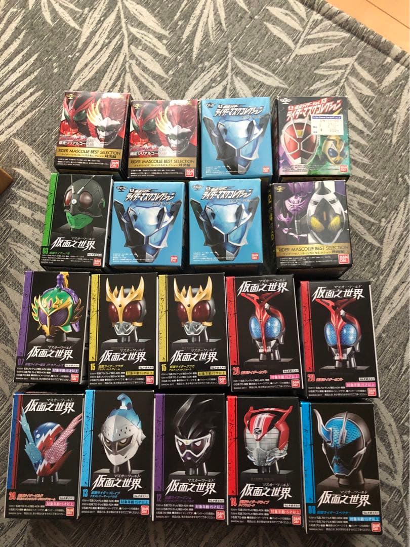 仮面ライダーマスクコレクション&仮面之世界マスカーワールド18種セット