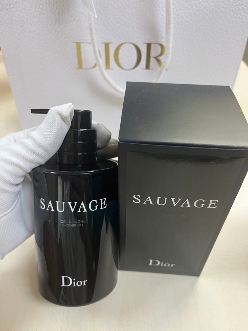 新品/Dior Sauvage/百貨店で買うより少しお得♪/ギフト/ご褒美に♪ DIOR】 ソヴァージュ (SAUVAGE) ジョニーデップ- メンズフレグランス・香水