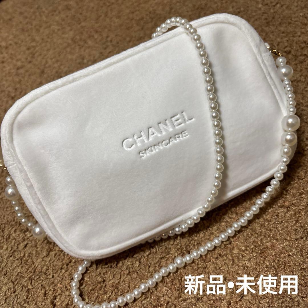 ひ*ん様 CHANEL ルブランHLCキット ホワイト ベロアポーチ CHANEL（シャネル） 【ノベルティ】 コスメポーチ #ホワイト [092553