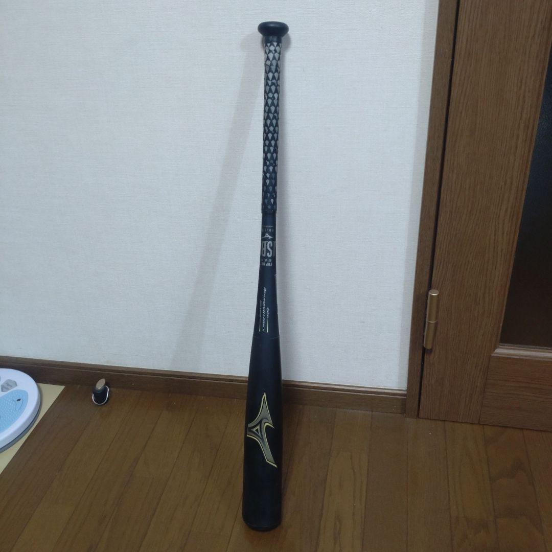 【超美品】ミズノ 軟式バット ビヨンドマックスレガシー　83cm　730㌘