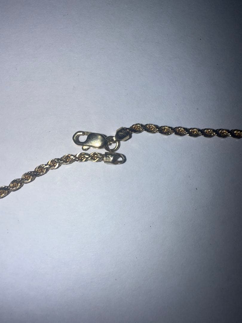 10k ツイスト　チェーンネックレス 6.5g アバランチ　約50cm