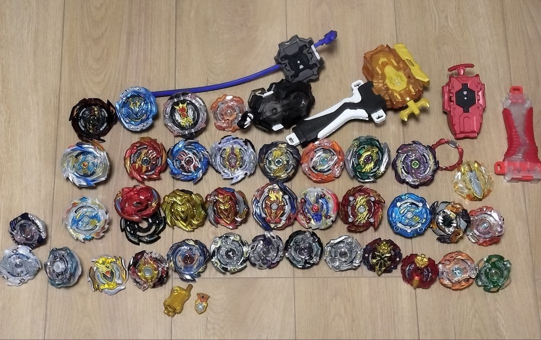 【週末値下げ！】ベイブレードバースト　まとめ売り ベイブレードバースト まとめ売り - メルカリ