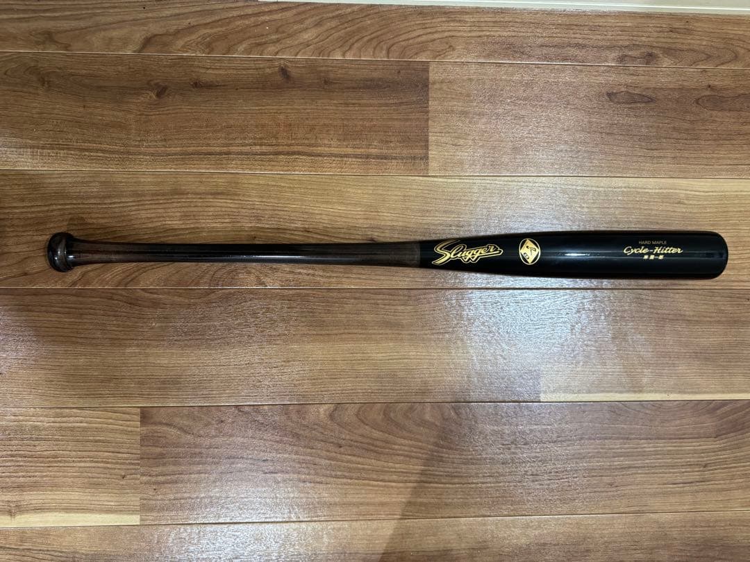 NPB硬式木製バット　スラッガー