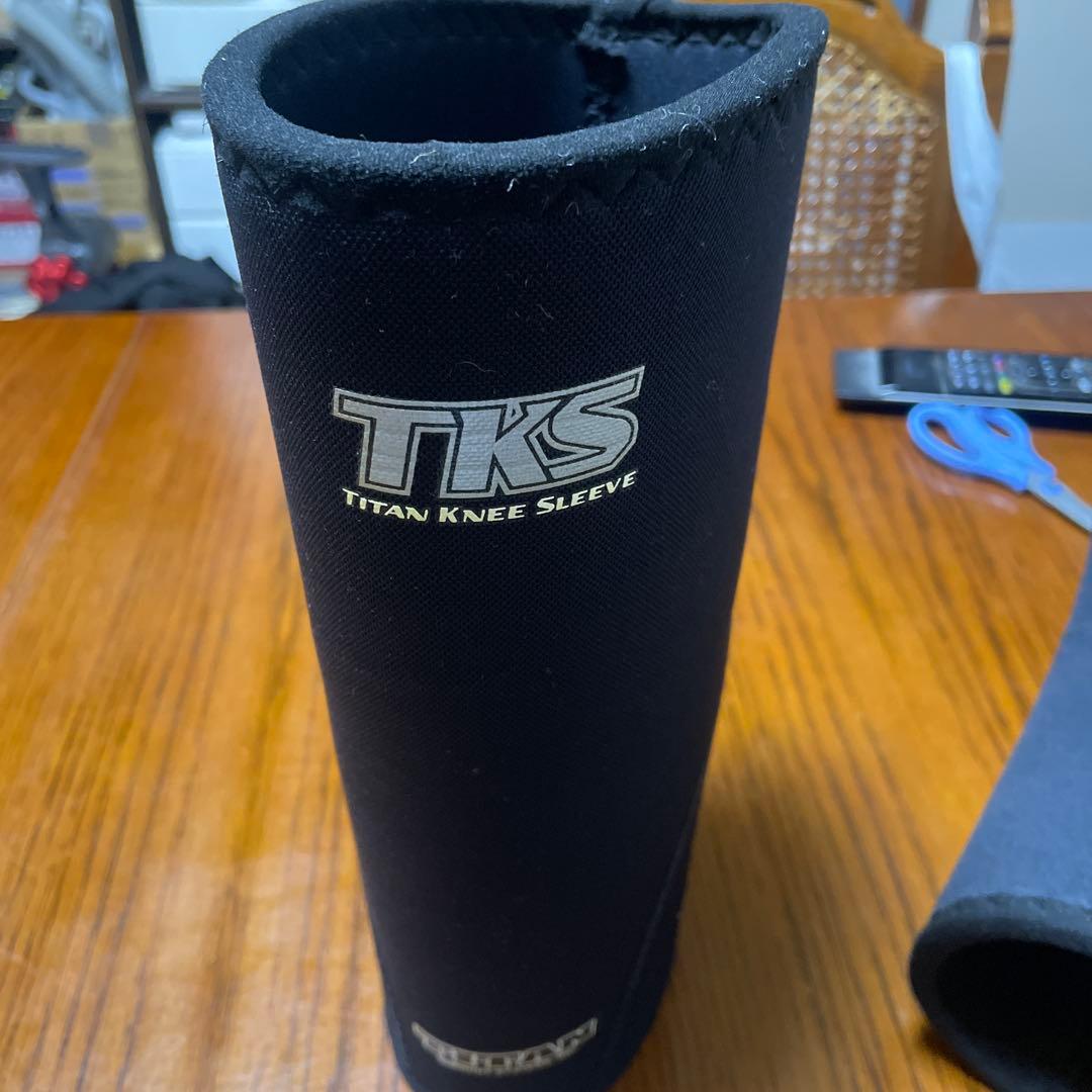 TKS Titan Knee Sleeve Mサイズ 収納袋付き