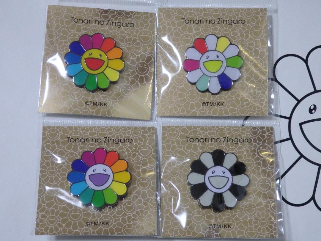 新品 村上隆 お花 イエロー フラワー ピンバッジ ピン 大 37mm ゆず